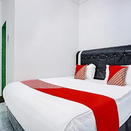 Oyo 90209 Dk Singarimbun Berastagi Homestay المظهر الخارجي الصورة