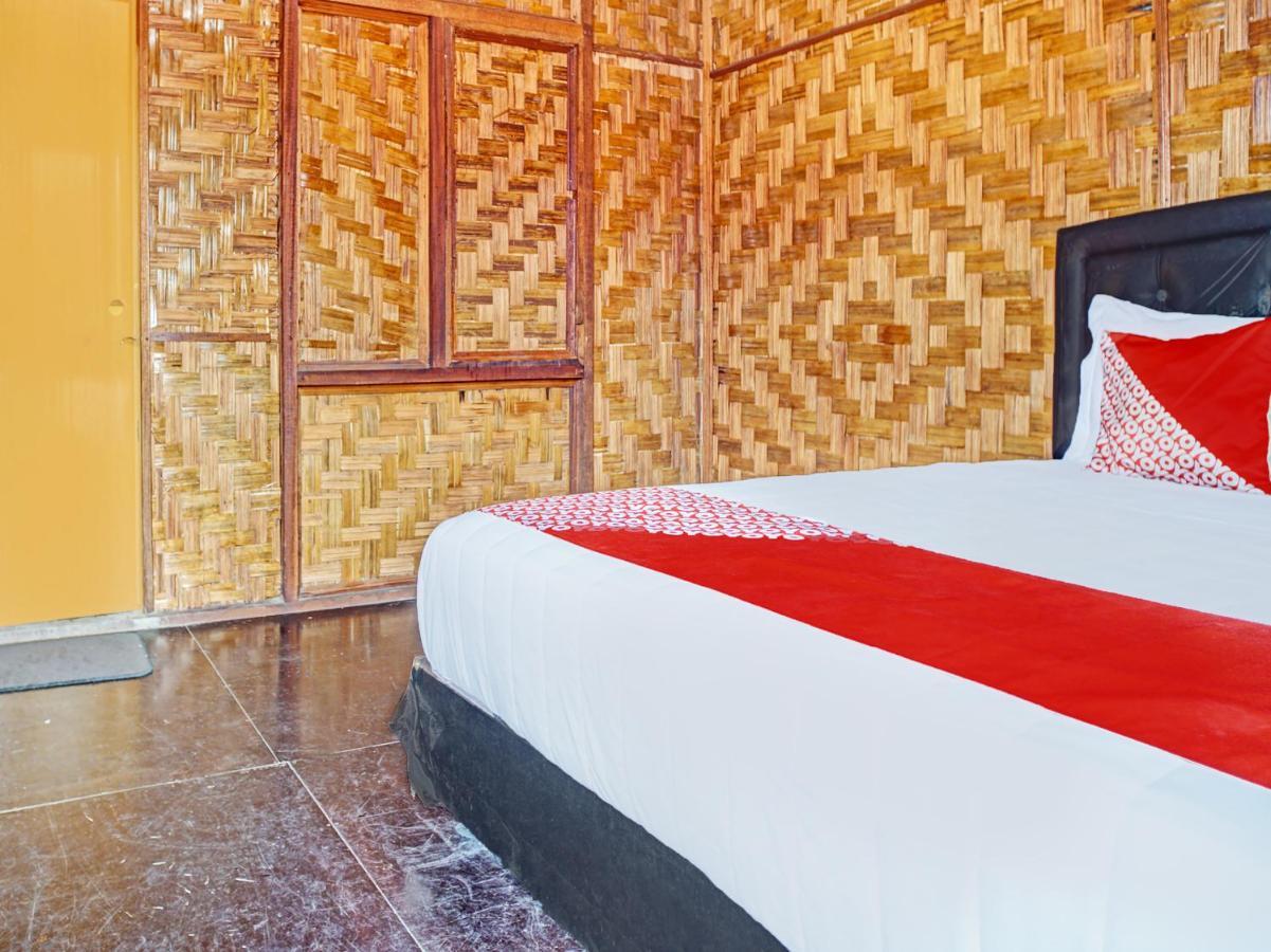 Oyo 90209 Dk Singarimbun Berastagi Homestay المظهر الخارجي الصورة