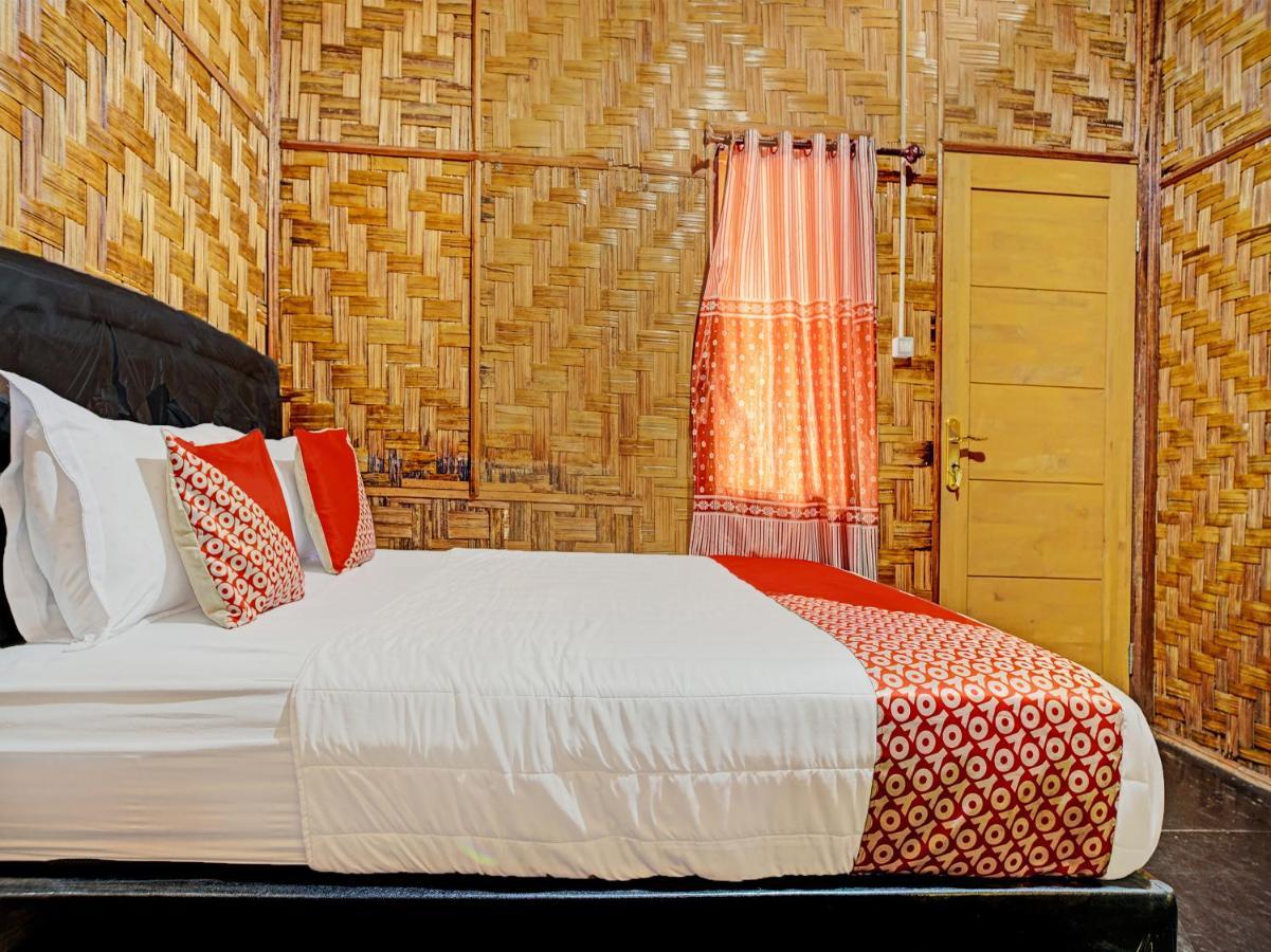 Oyo 90209 Dk Singarimbun Berastagi Homestay المظهر الخارجي الصورة